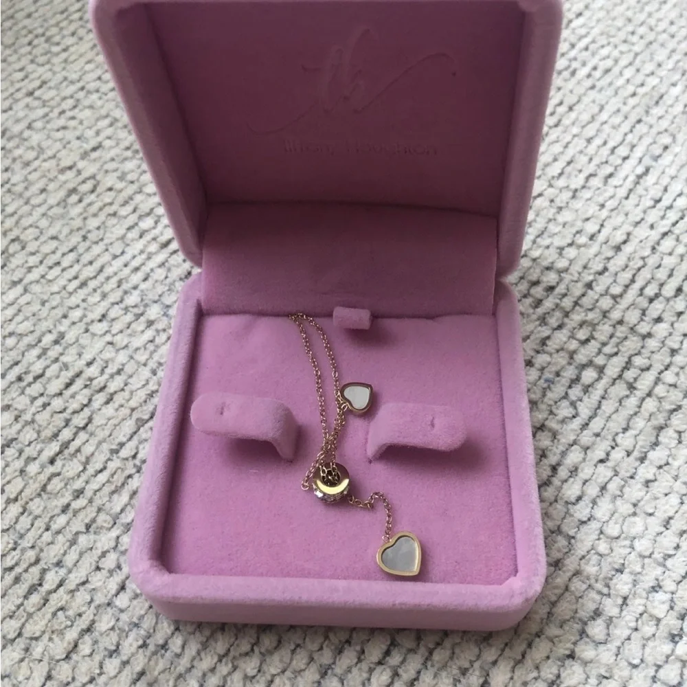 Mother of Pearl heart necklace - Picture 2 of 4